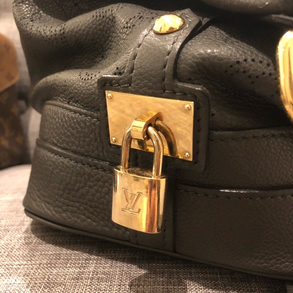Louis Vuitton ⭐️ Stellar GM Mahina Gray Anthracite - Picture 7 of 8